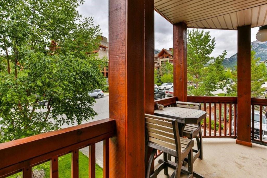 B&B Falcon Crest Lodge 1Br 1Pullout Κάνμορ Εξωτερικό φωτογραφία